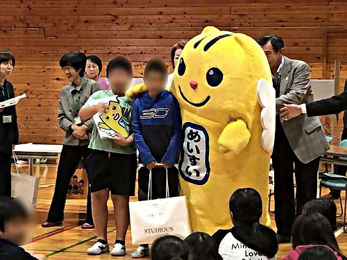 アイキャッチ: R1.10.19 第三日野小学校出前模擬選挙