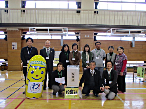 アイキャッチ: R.6.2.17 源氏前小学校で出前模擬選挙