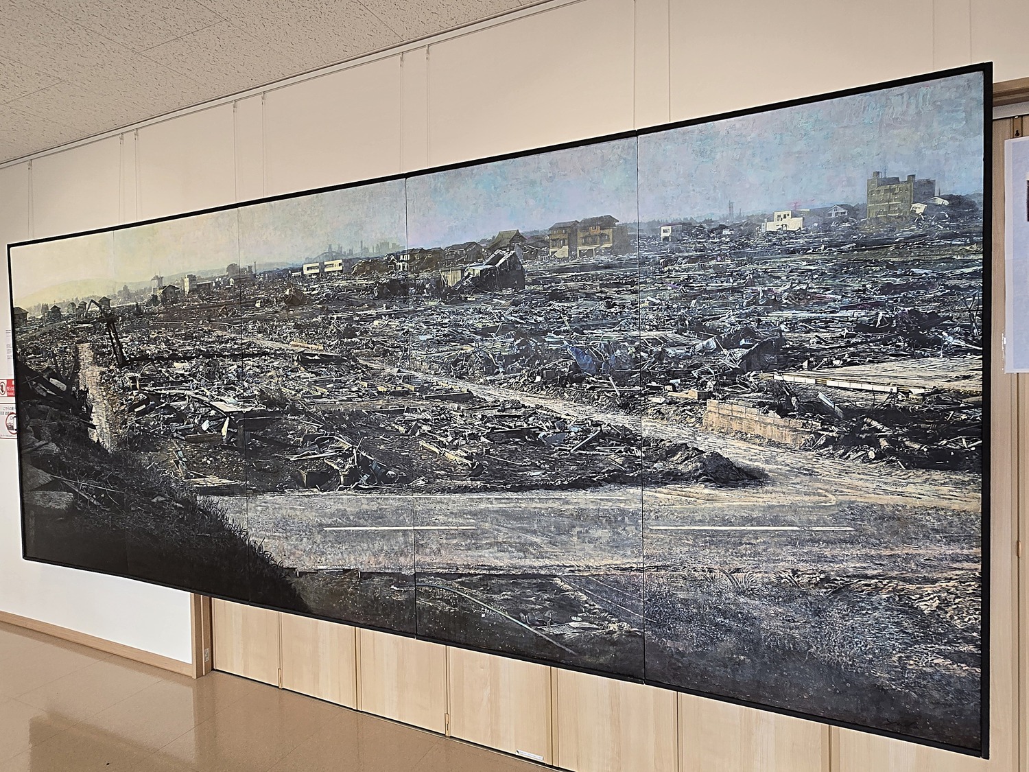 伝承館 特別展示 ～津波の記憶を描く～ 「黄昏の中の風景 / yuriage 20110329」展示期間延長