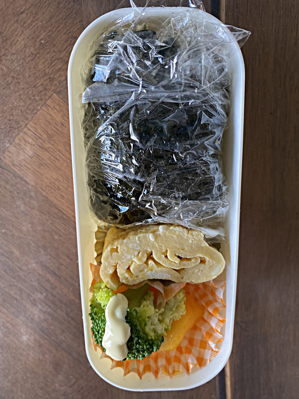 子ども食堂　学習支援　瞳