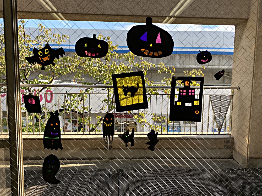子ども食堂　学習支援　瞳
