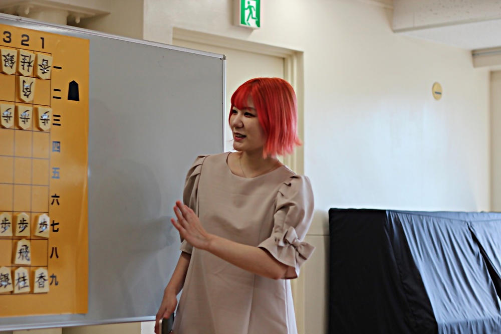 【鷺宮将棋サロン　2月例会】塚田恵梨花女流二段 　将棋講座、指導将棋、将棋大会、 自由対局
