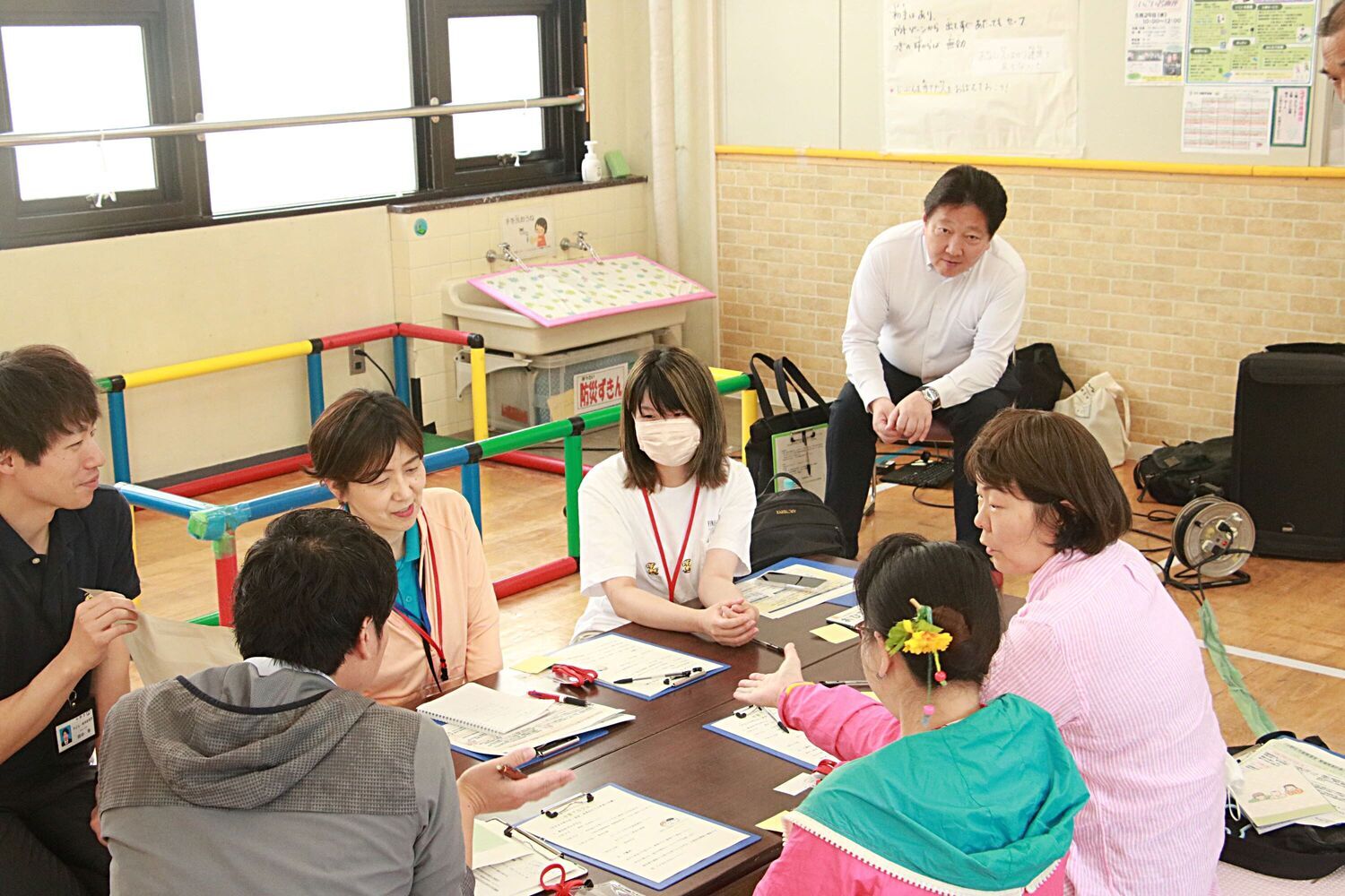 子育てカフェ（子育て家庭と区長のタウンミーティング）