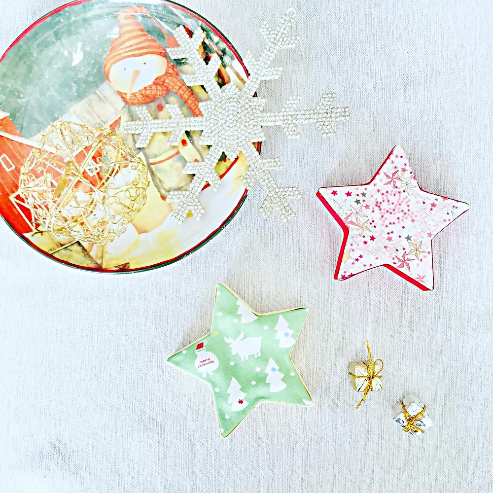 クリスマス星のライト＆思い出服でアップリケしたマスクケースをつくろう
