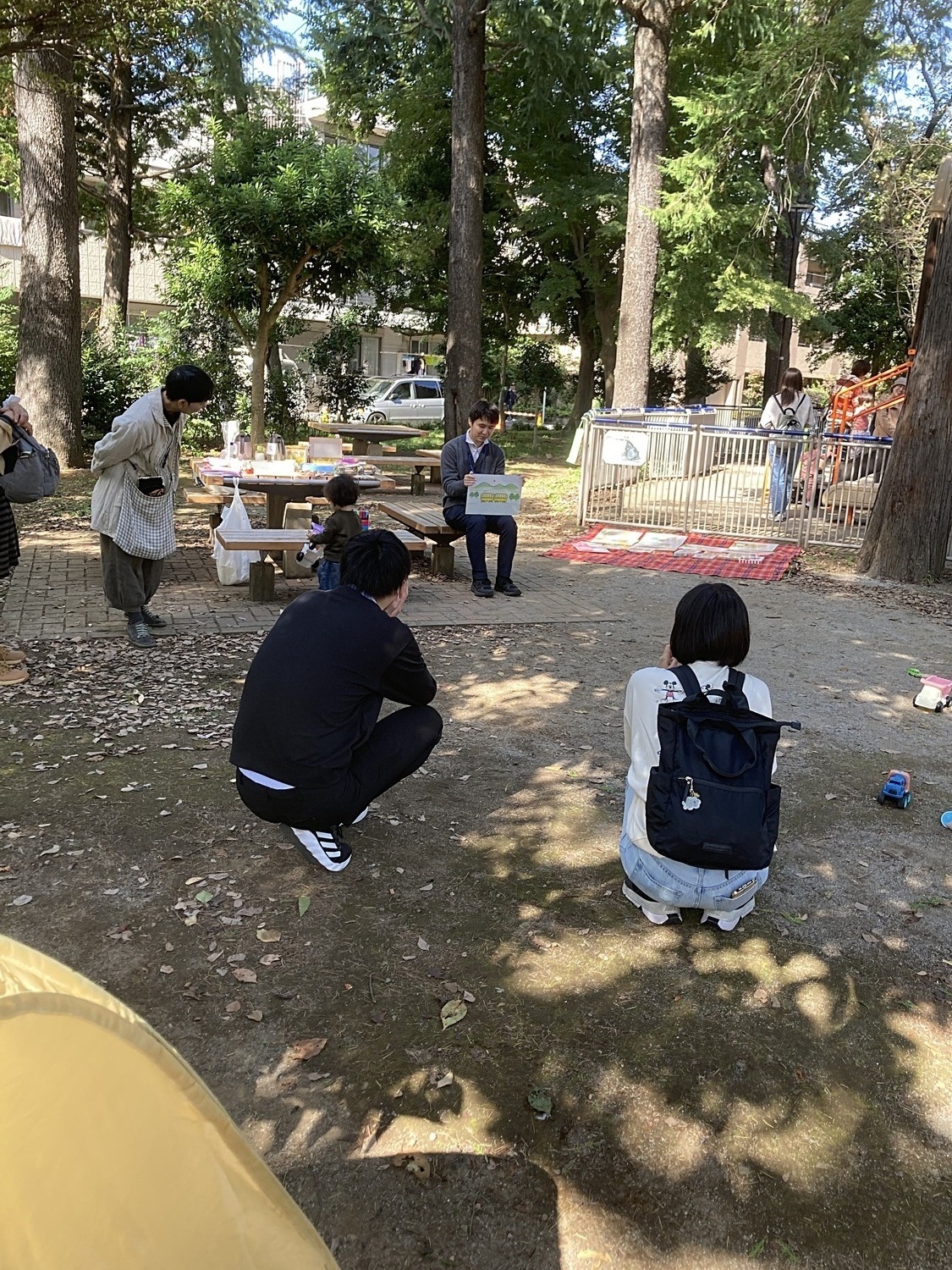 今月のおさんぽかふぇドーナッツは、10月に続き、平和の森公園を予定しています。悪天候や気温によっては新井区民活動センターで開催します。おさんぽや何かのついでに遊びに来てね👋