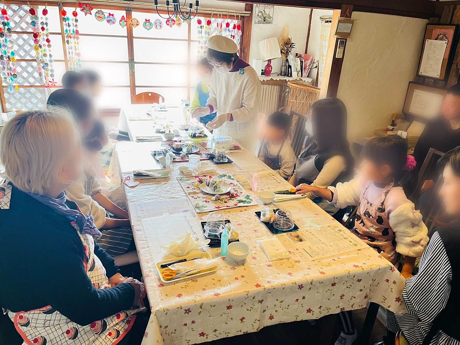 だれでもカフェ　赤鬼さんとみかん　練り切り体験