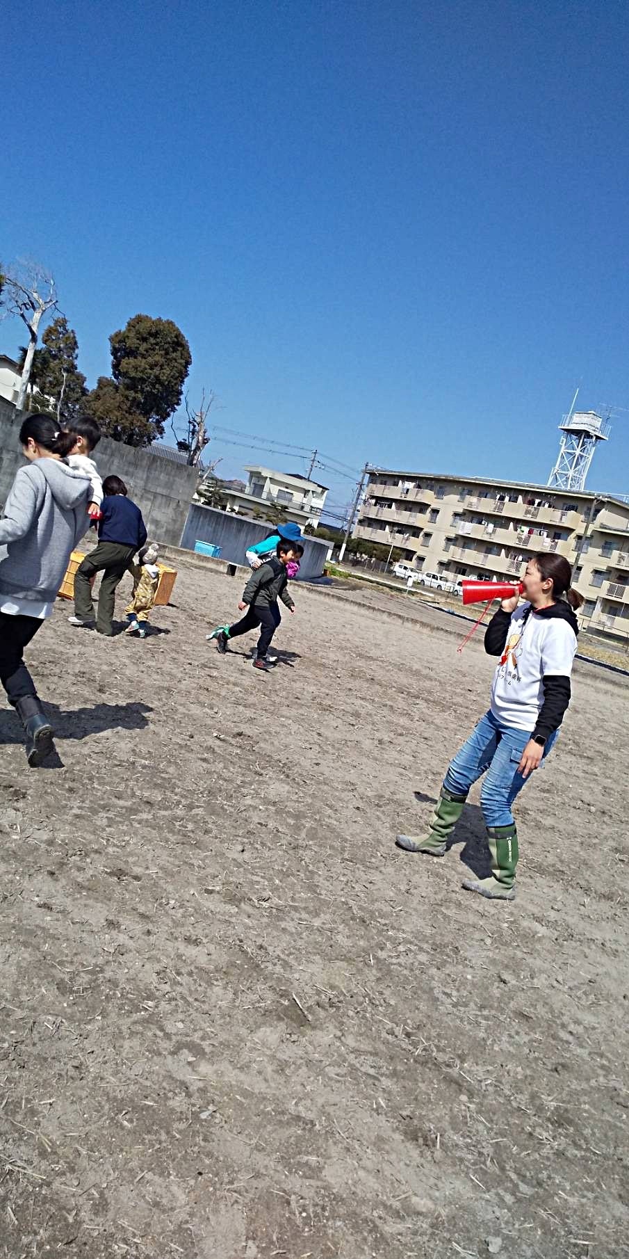 畑で春の大運動会！