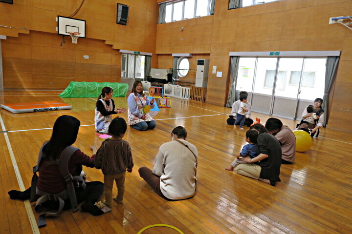 ますぴよ広場「こいのぼりを作ろう」