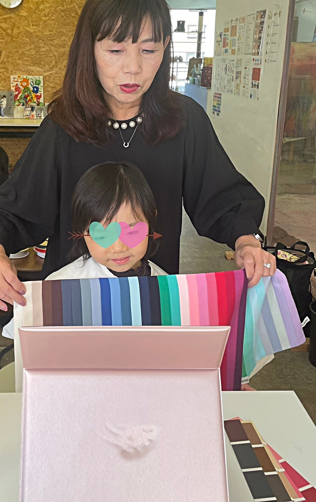 親子でものづくりワークショップ　～子どもに似合うカラーで髪飾り製作～