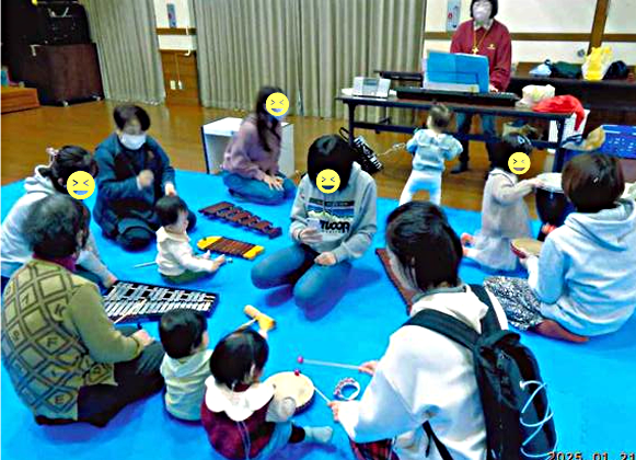 ハ多すくすく広場　おんがくあそび！