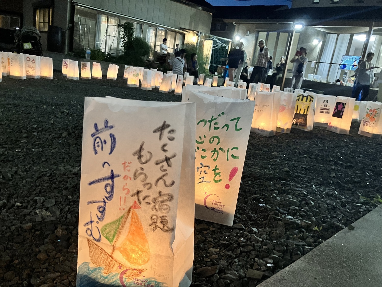 ルミナリエで彩るHOPE&こんだけんじ写真展