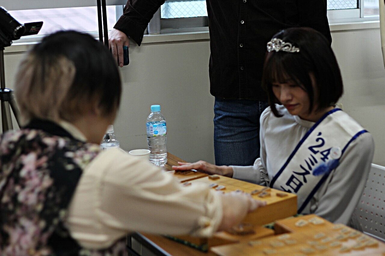 将棋 山根ことみ女流三段杯