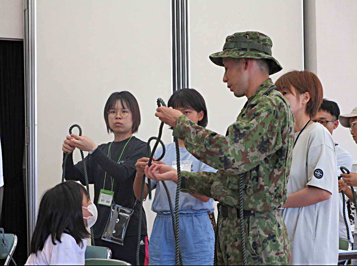 夏休み　親子防災キャンプ　～楽しく学べる　体験型プログラム～