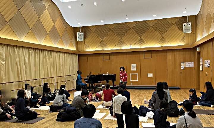 見て！聞いて！体感しよう！絵本の世界「バスにのって」