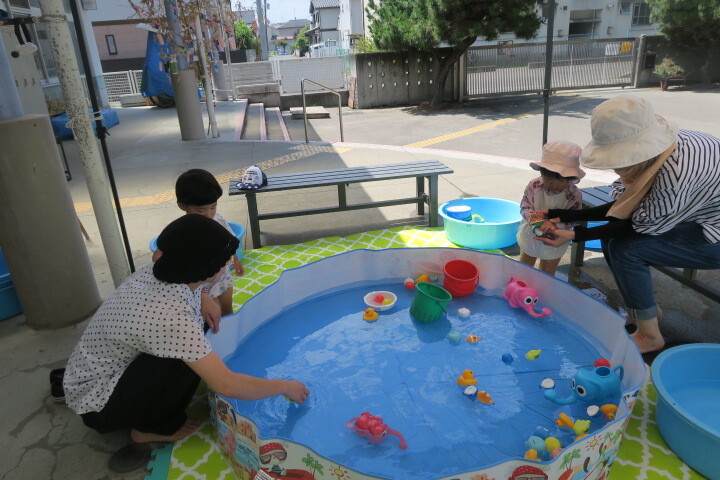 水あそび