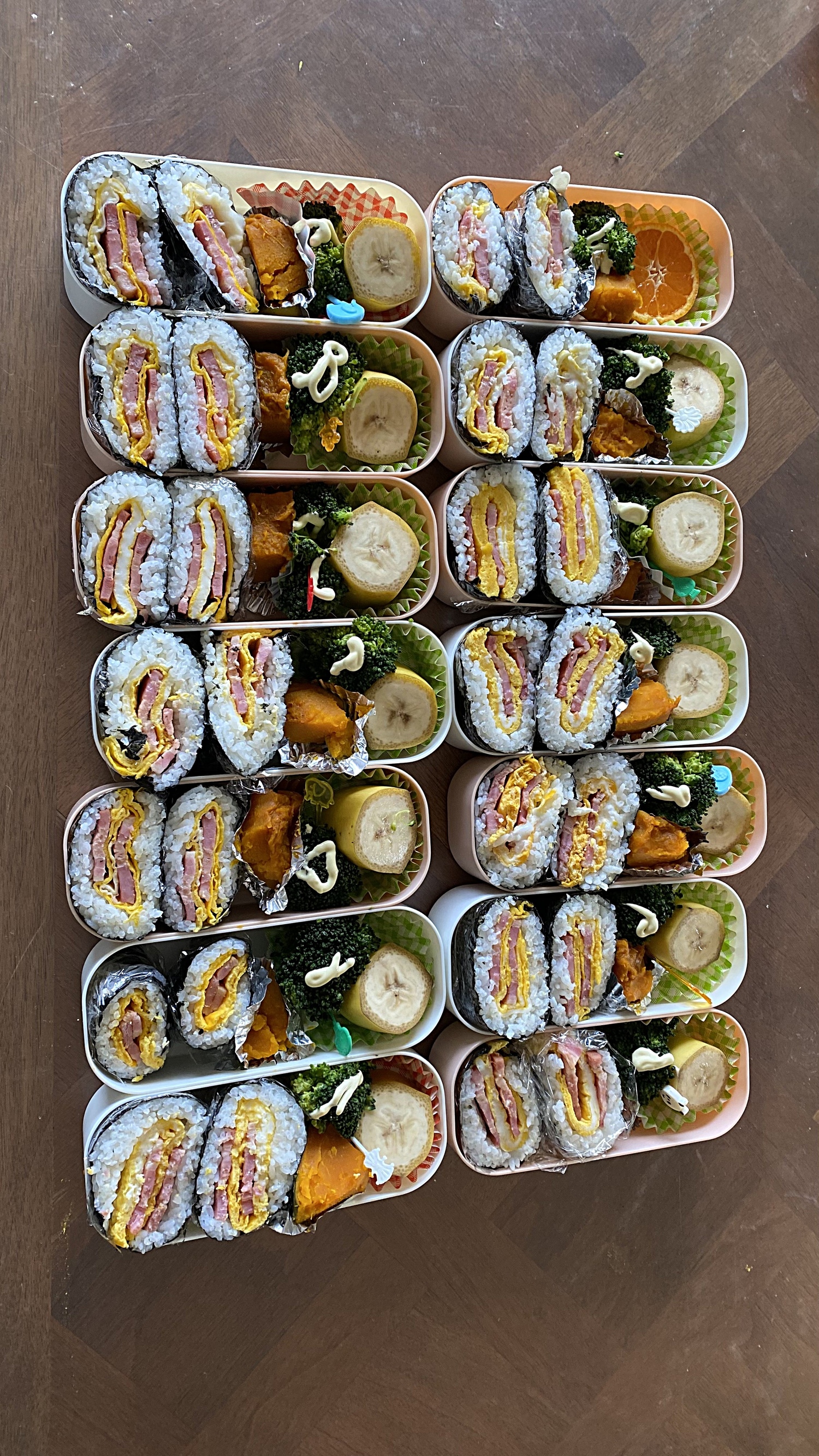 子ども食堂　学習支援　瞳