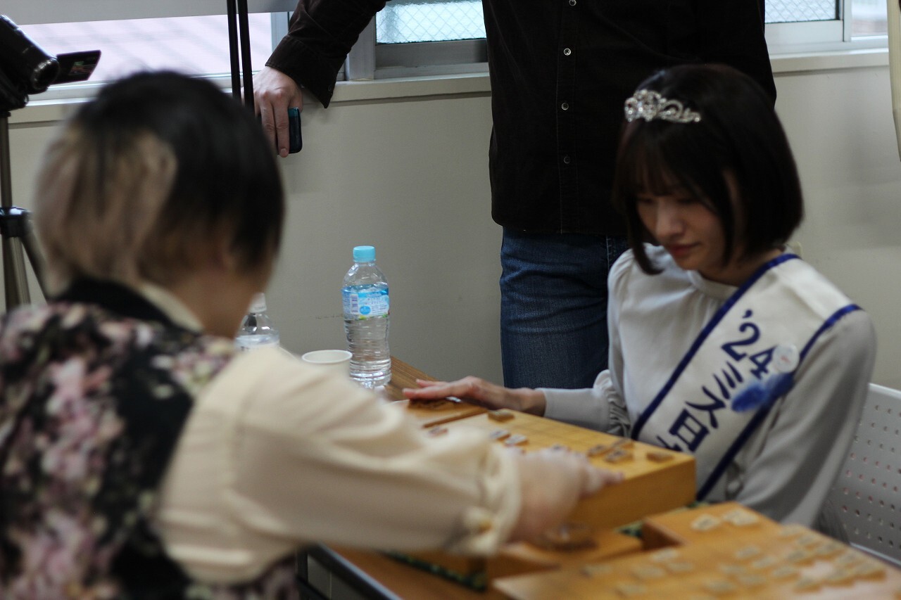 
塚田恵梨花女流二段杯 将棋大会＆将棋講座＆指導将棋