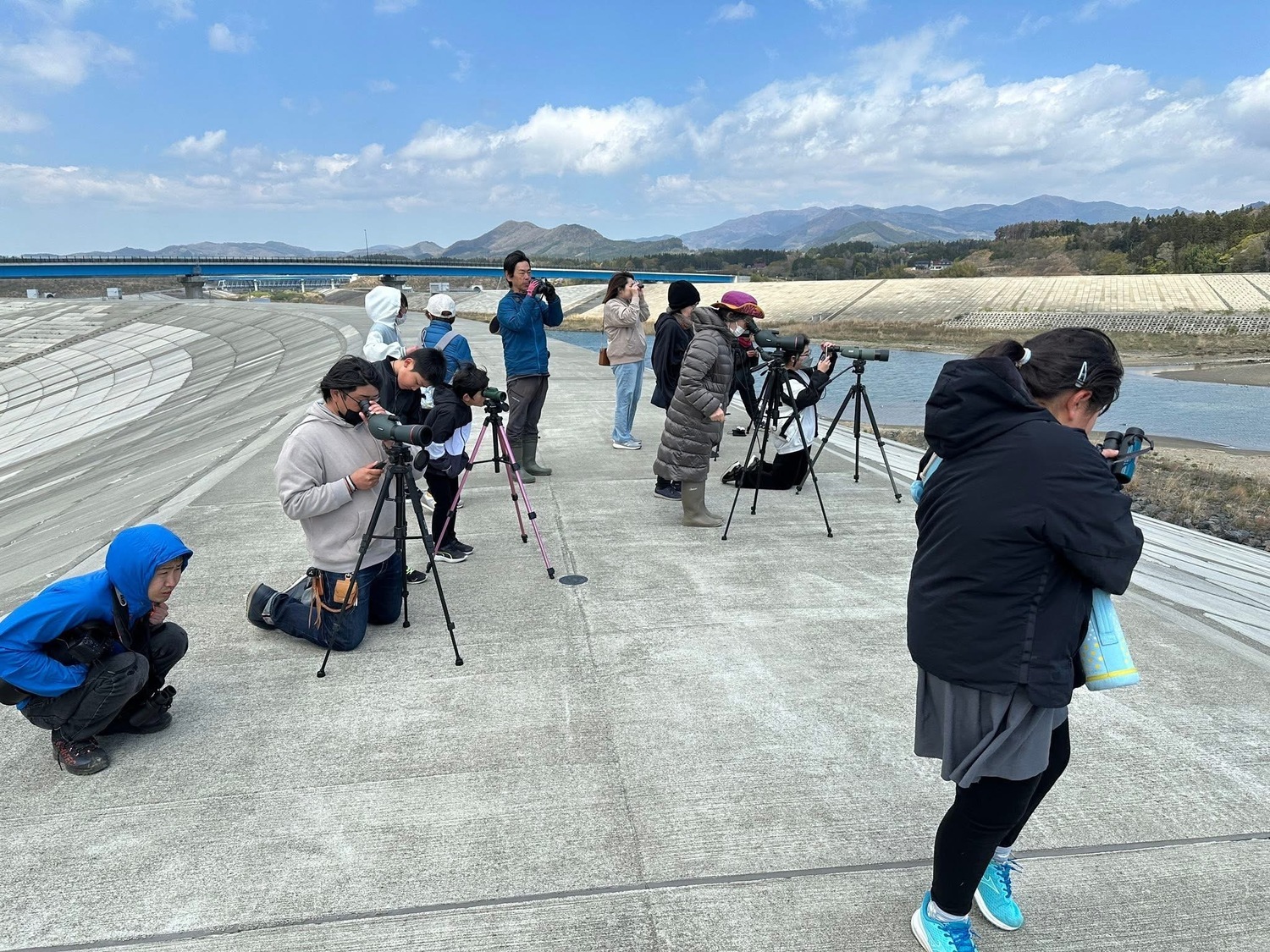 探鳥会-水辺の野鳥観察-