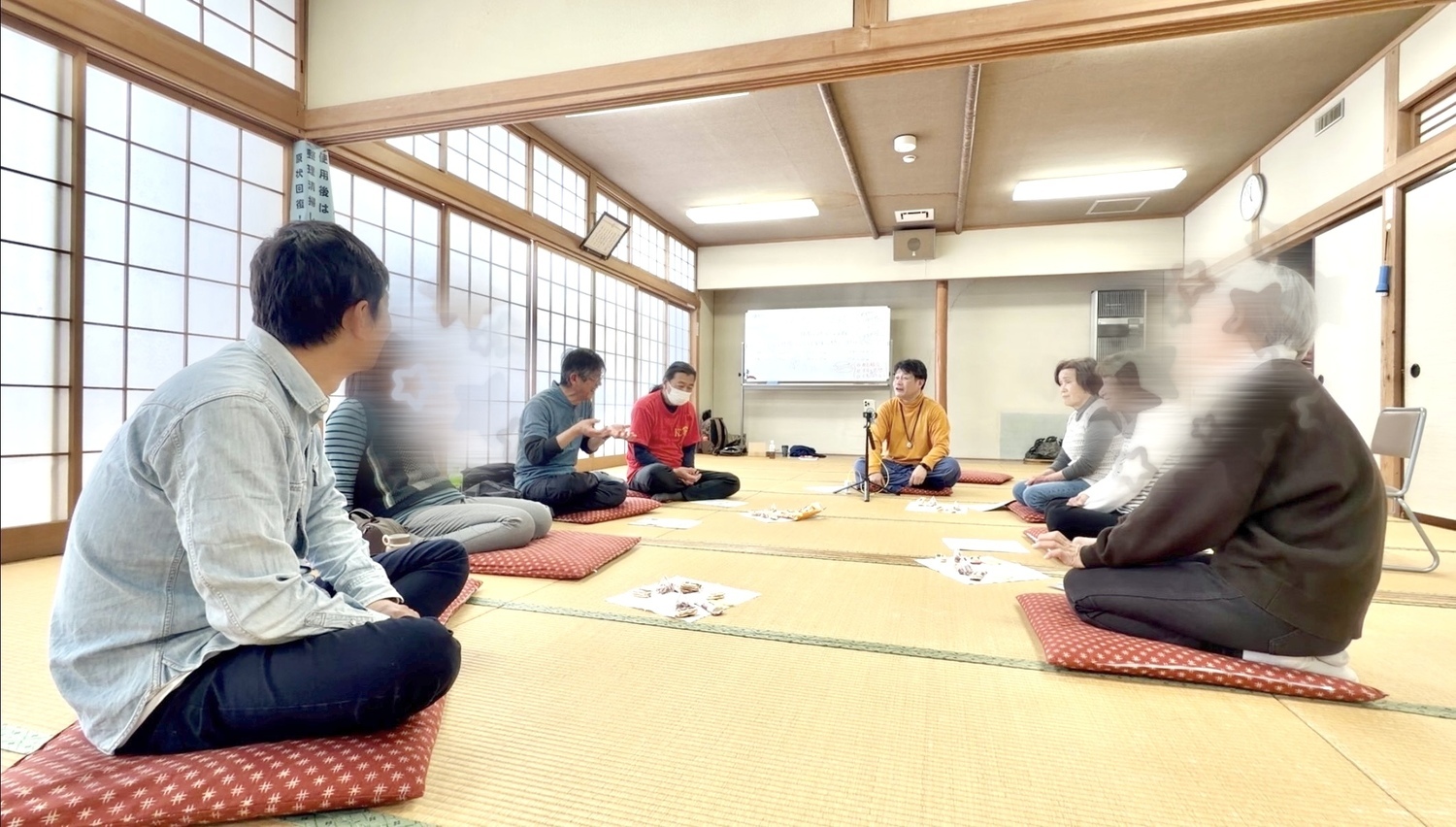 皆野みんなの学校〜世代を越えてしあわせの種が育つサロン〜