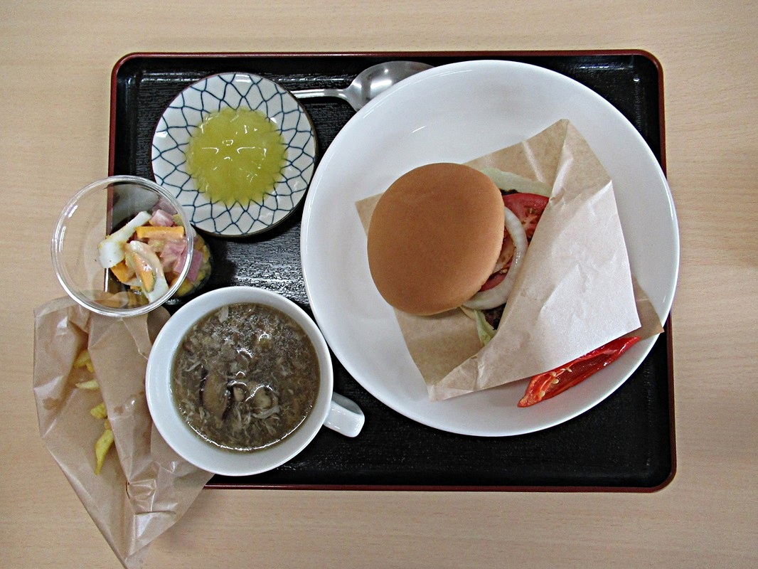 夢あじなっ子食堂(8月)