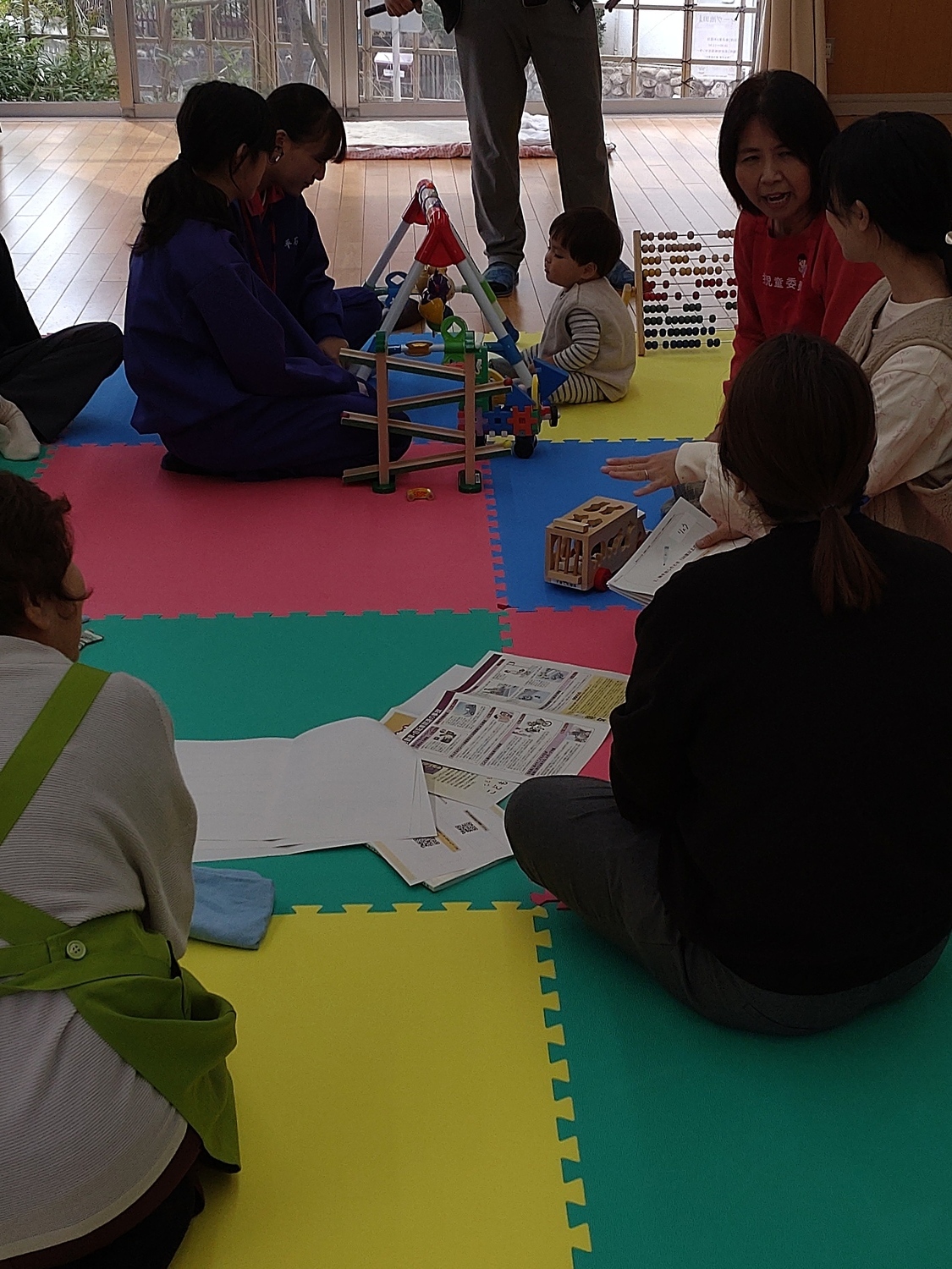 子育てサークル　　レーヴ池田