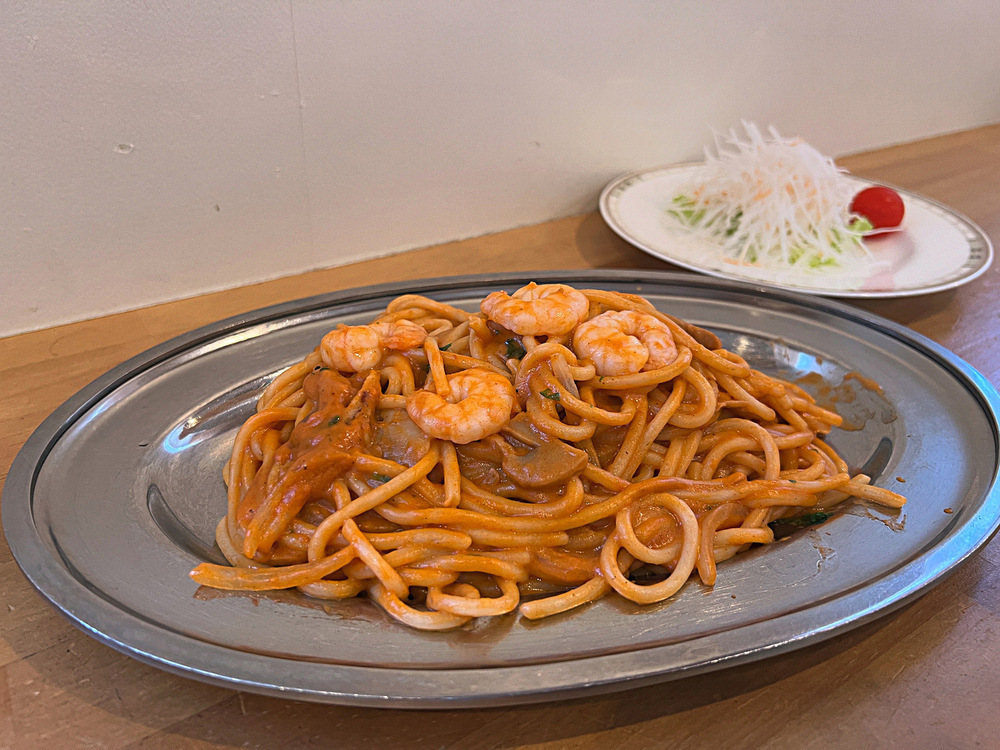 エビのトマトクリームスパゲッティ