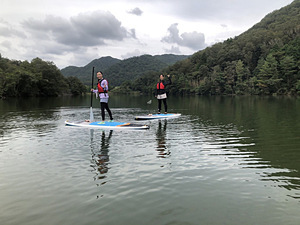 千丈寺湖　青野ダムでスタンドアップパドル（SUP）をしよう！